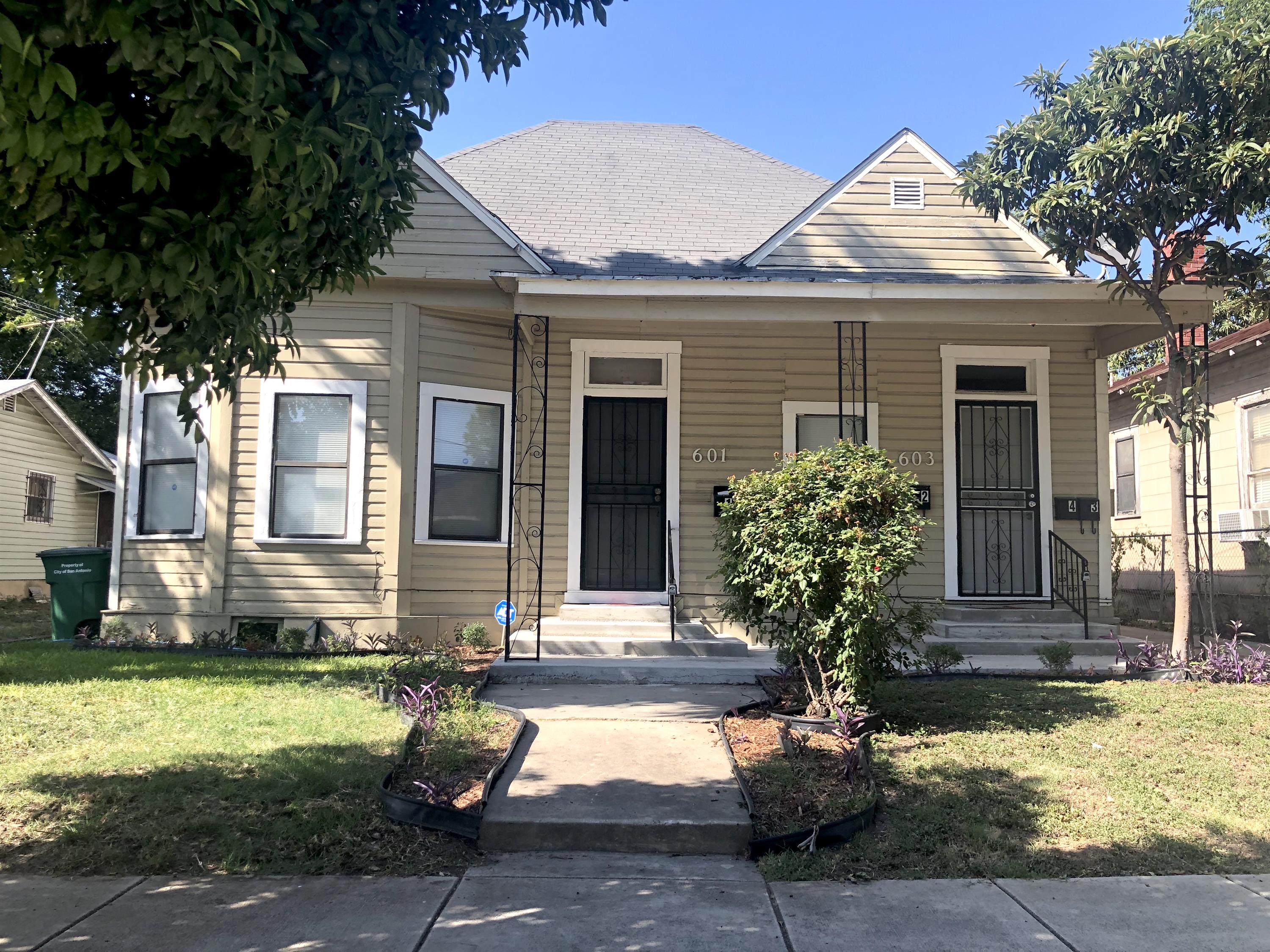 603 Devine Street - 1