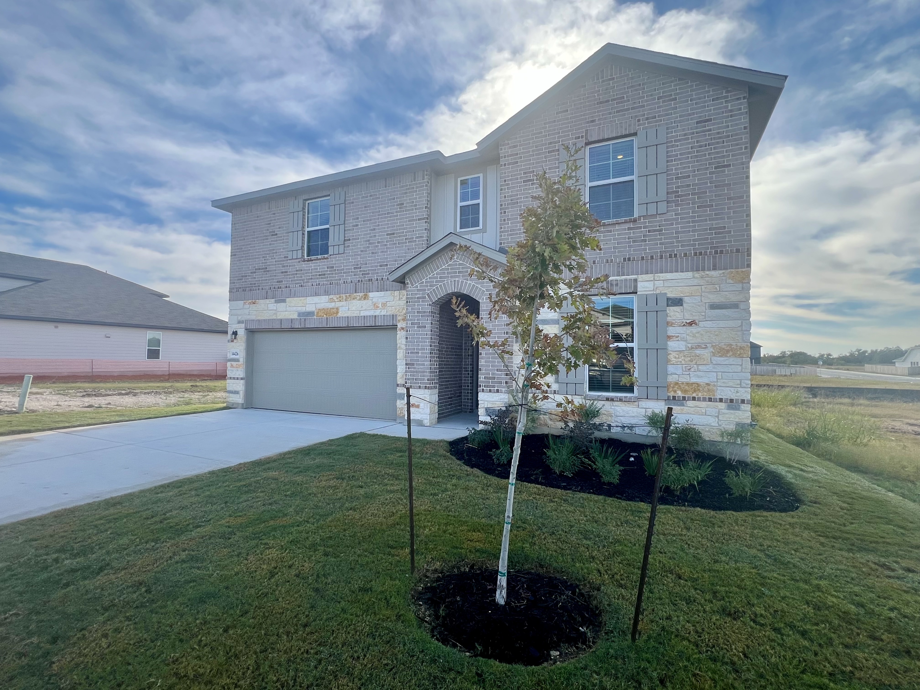 Property thumbnail image