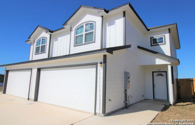 1767 Tristan Trail New Braunfels, TX. 78130 - 2